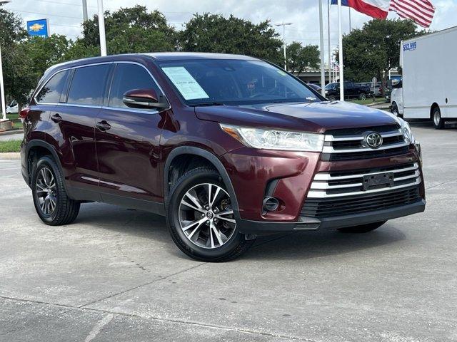 Used 2019 Toyota Highlander LE with VIN 5TDZARFH7KS053347 for sale in Jersey Village, TX