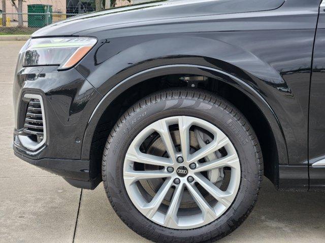 2025 Audi Q7 Vehicle Photo in HOUSTON, TX 77090