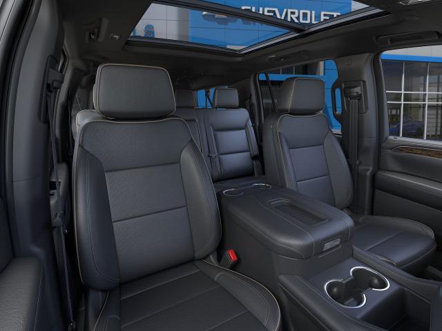 2024 Chevrolet Suburban Vehicle Photo in FREEPORT, NY 11520-3923