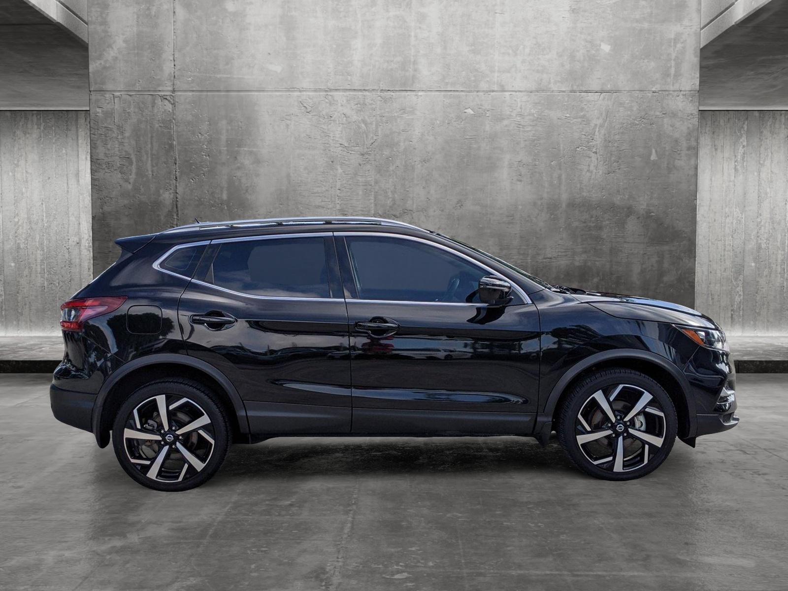 2022 Nissan Rogue Sport Vehicle Photo in Pembroke Pines , FL 33084