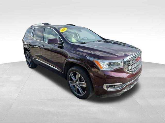 2017 GMC Acadia Vehicle Photo in MEDINA, OH 44256-9631