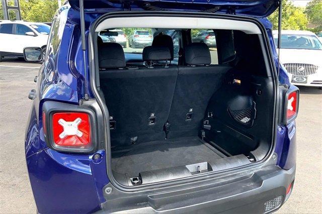 2017 Jeep Renegade Vehicle Photo in KANSAS CITY, MO 64114-4502