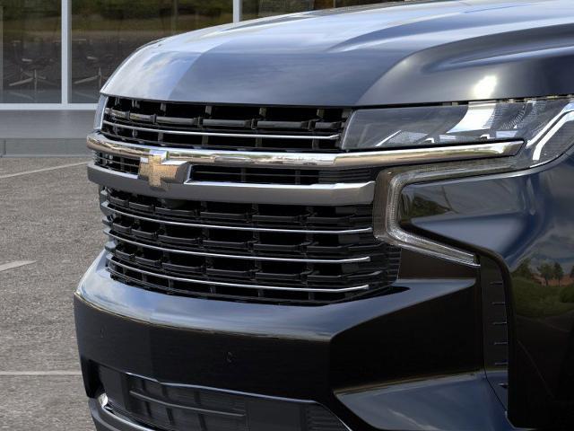 2024 Chevrolet Suburban Vehicle Photo in GREENACRES, FL 33463-3207