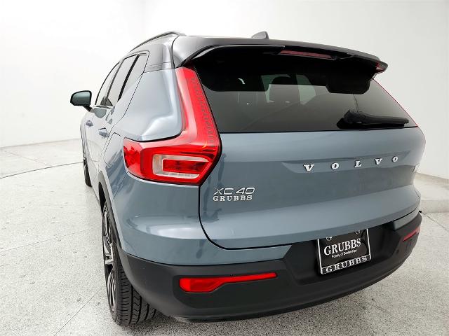 2021 Volvo XC40 Vehicle Photo in Grapevine, TX 76051