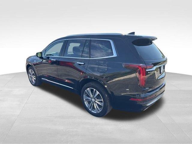 2022 Cadillac XT6 Vehicle Photo in MEDINA, OH 44256-9631