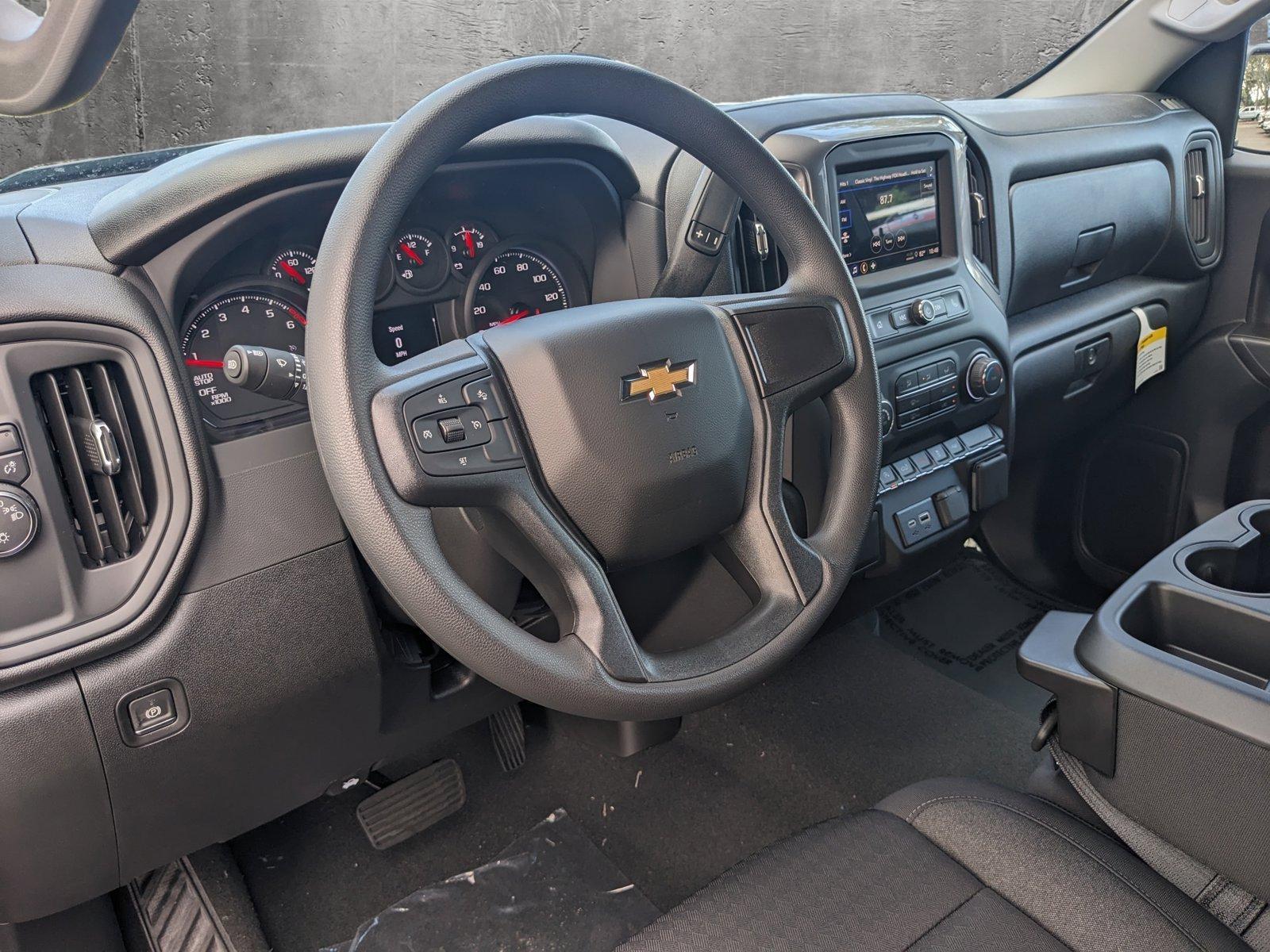 2025 Chevrolet Silverado 1500 Vehicle Photo in GREENACRES, FL 33463-3207