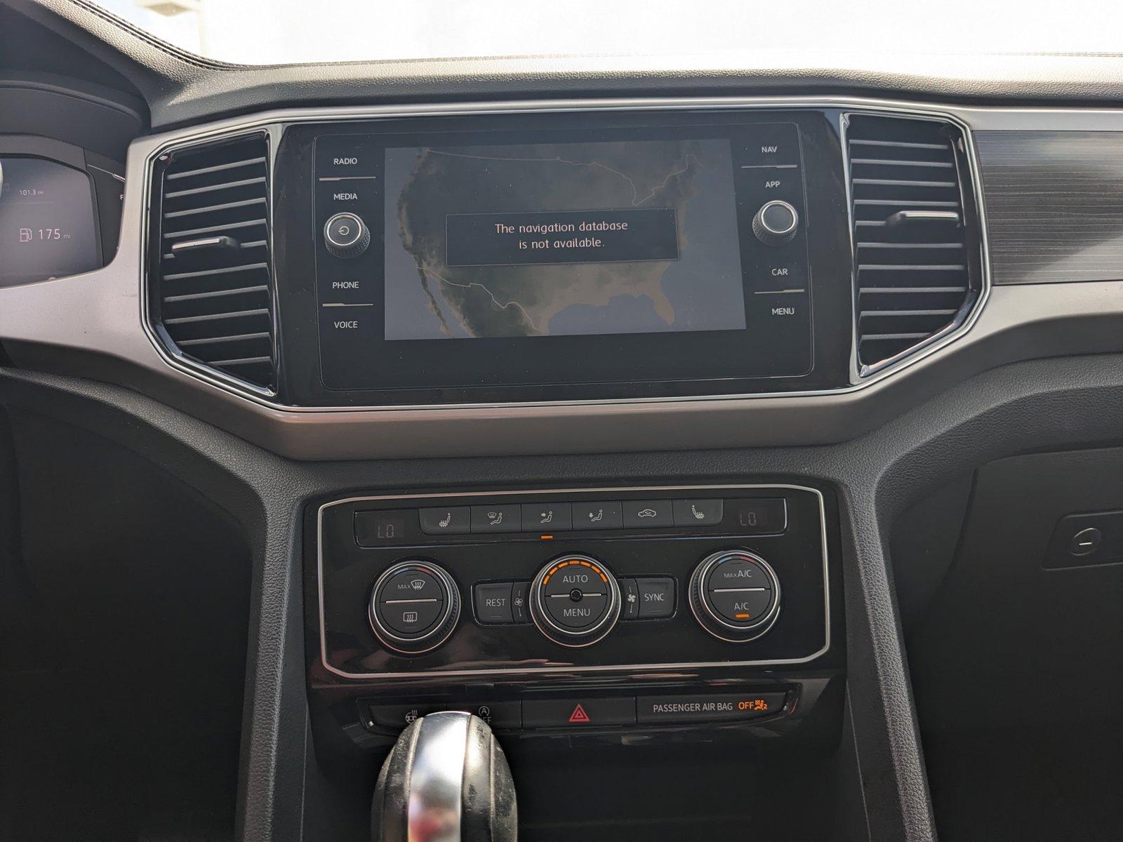 2019 Volkswagen Atlas Vehicle Photo in MIAMI, FL 33172-3015