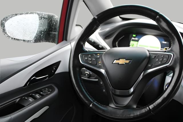 2021 Chevrolet Bolt EV Vehicle Photo in MADISON, WI 53713-3220