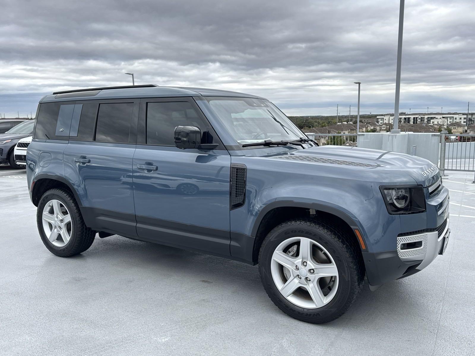 2020 Defender Vehicle Photo in AUSTIN, TX 78717