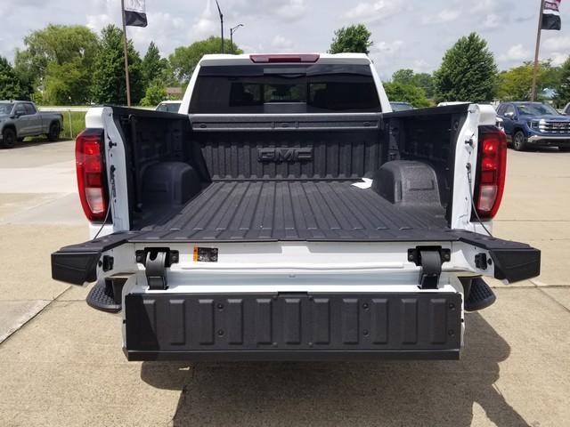 2024 GMC Sierra 1500 Vehicle Photo in ELYRIA, OH 44035-6349