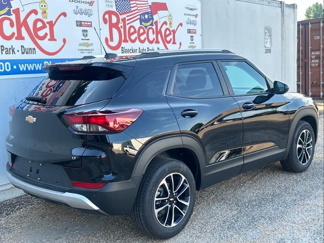 2024 Chevrolet Trailblazer Vehicle Photo in DUNN, NC 28334-8900