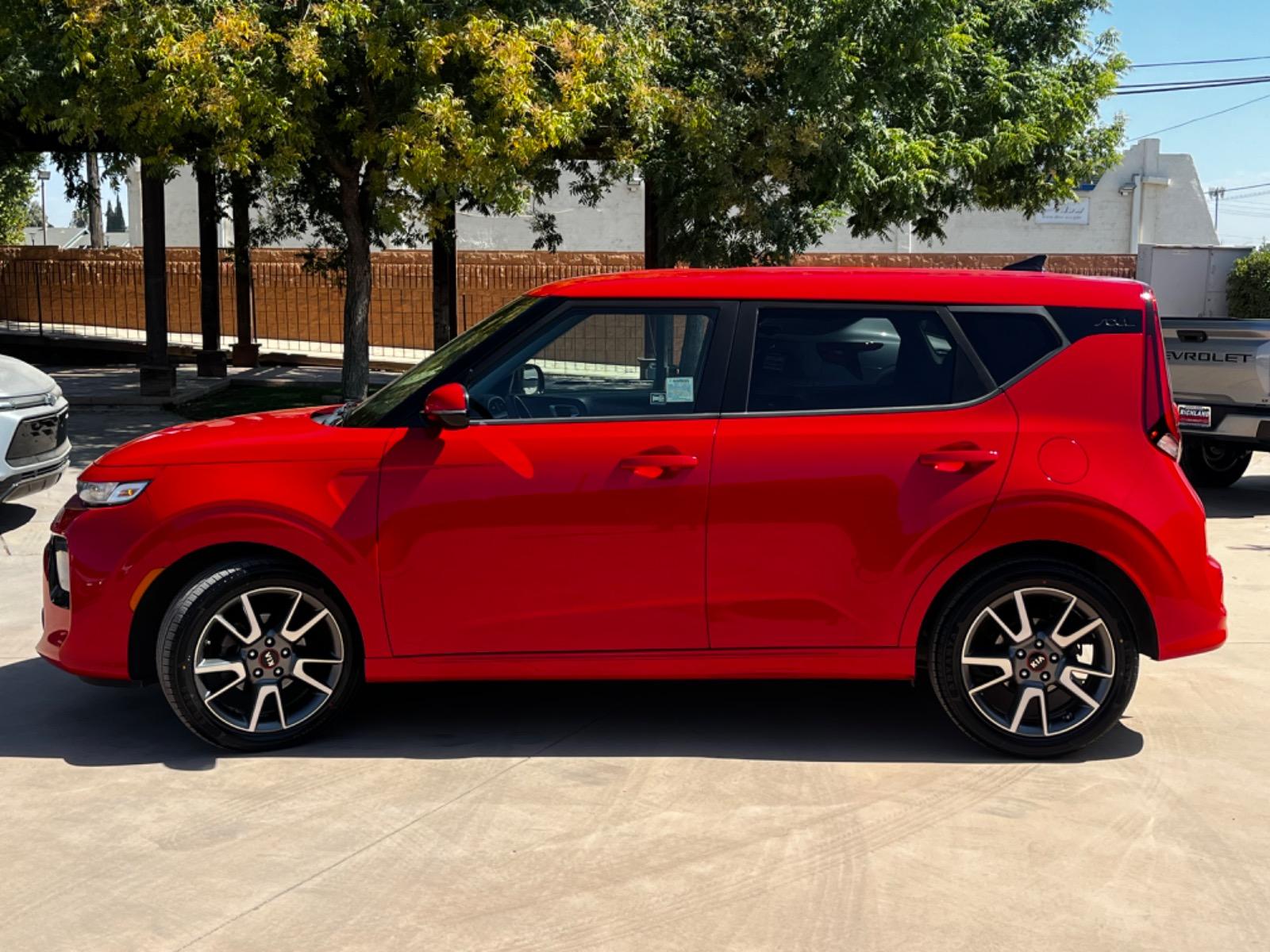 Used 2020 Kia Soul GT-Line with VIN KNDJ63AU6L7063153 for sale in Shafter, CA