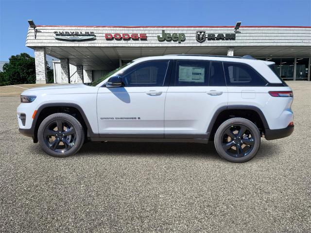 2024 Jeep Grand Cherokee Vehicle Photo in Ennis, TX 75119-5114