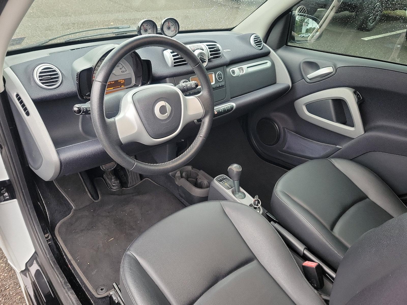 2015 smart fortwo electric drive Vehicle Photo in Trevose, PA 19053