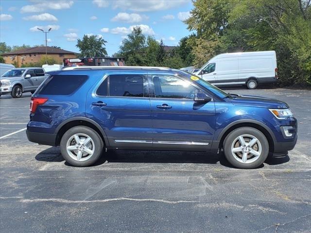 2017 Ford Explorer Vehicle Photo in Plainfield, IL 60586