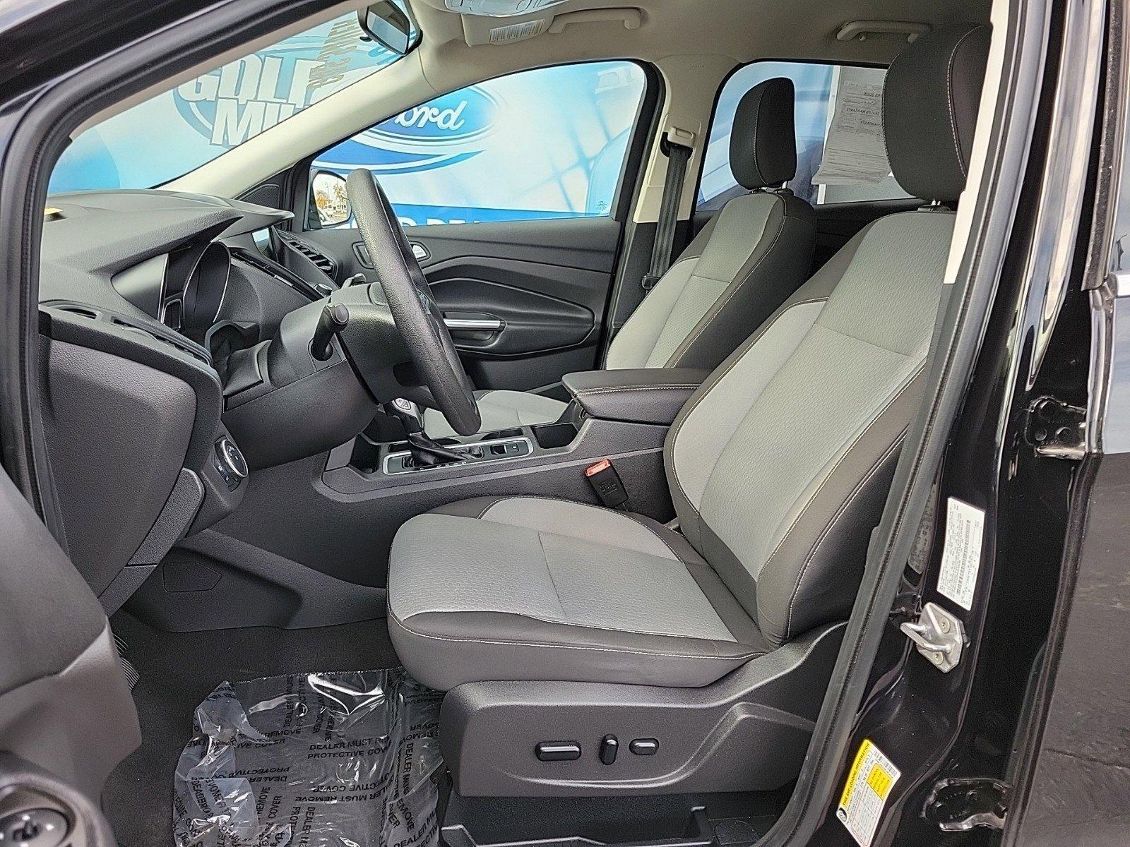 2019 Ford Escape Vehicle Photo in Plainfield, IL 60586