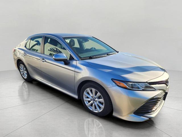 2019 Toyota Camry Vehicle Photo in MADISON, WI 53713-3220