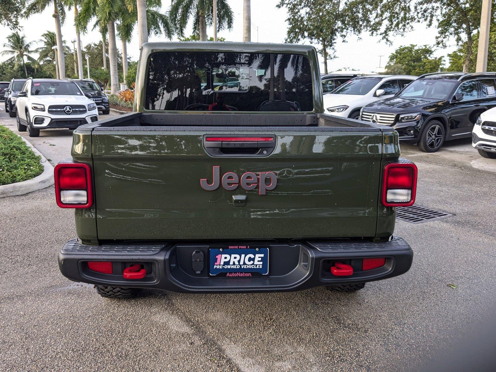 2023 Jeep Gladiator Vehicle Photo in Miami, FL 33169