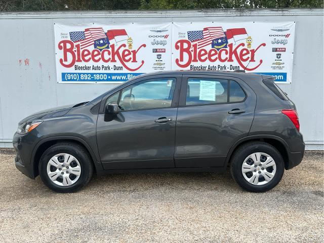 2019 Chevrolet Trax Vehicle Photo in DUNN, NC 28334-8900