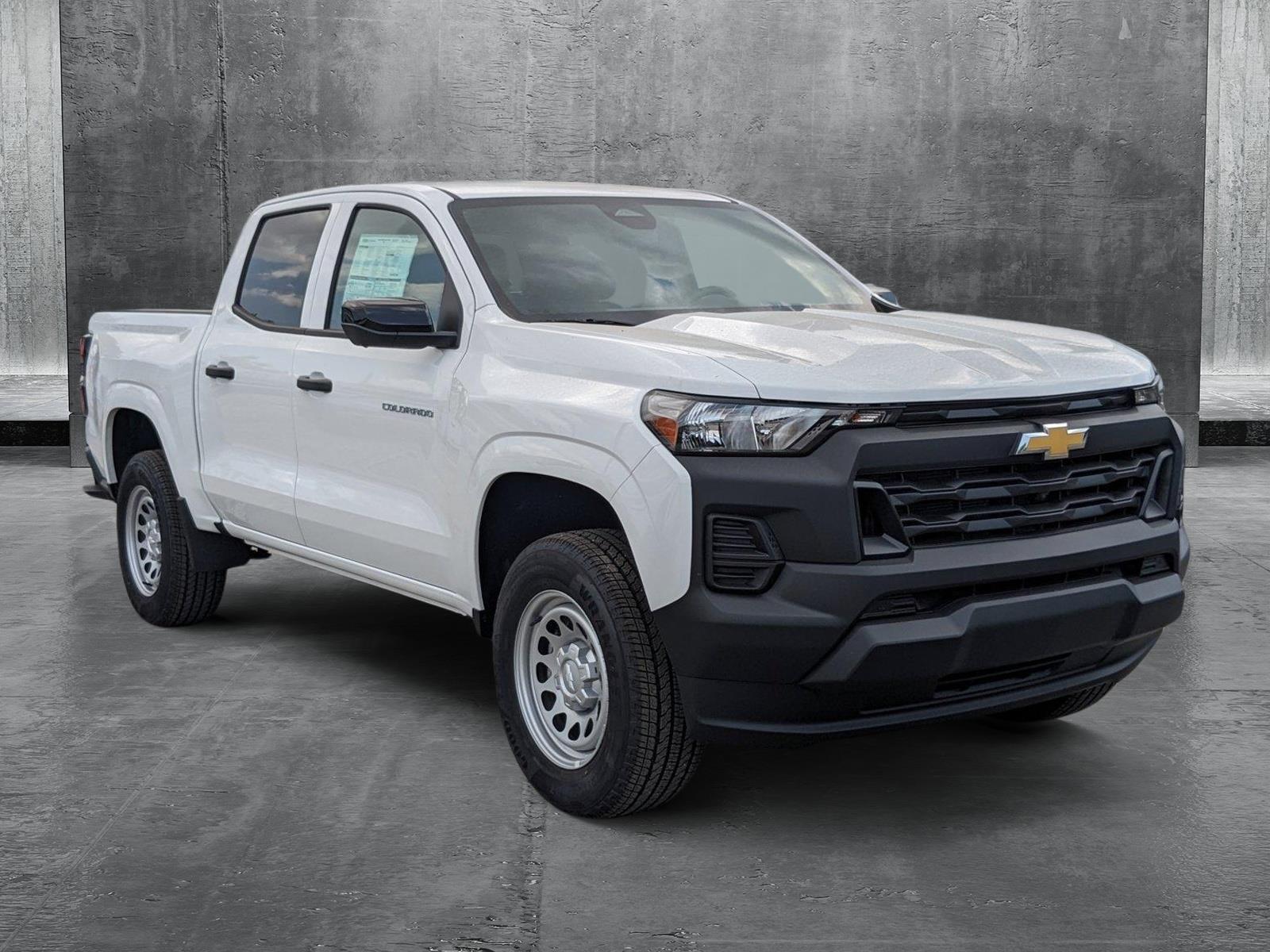 2024 Chevrolet Colorado Vehicle Photo in MIAMI, FL 33172-3015