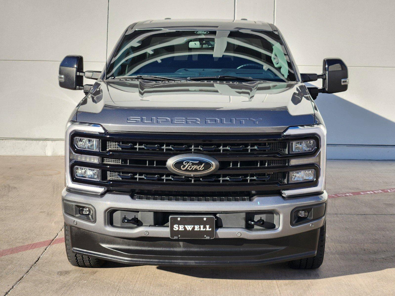 2024 Ford Super Duty F-250 SRW Vehicle Photo in GRAPEVINE, TX 76051-8302