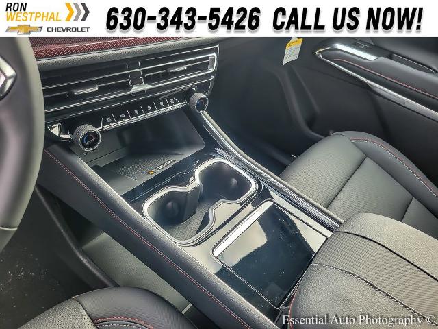 2025 Chevrolet Traverse Vehicle Photo in AURORA, IL 60503-9326