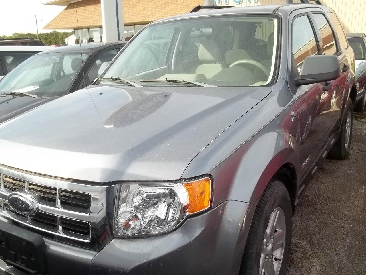 Used 2008 Ford Escape Hybrid with VIN 1FMCU59H58KB12604 for sale in Delavan, IL