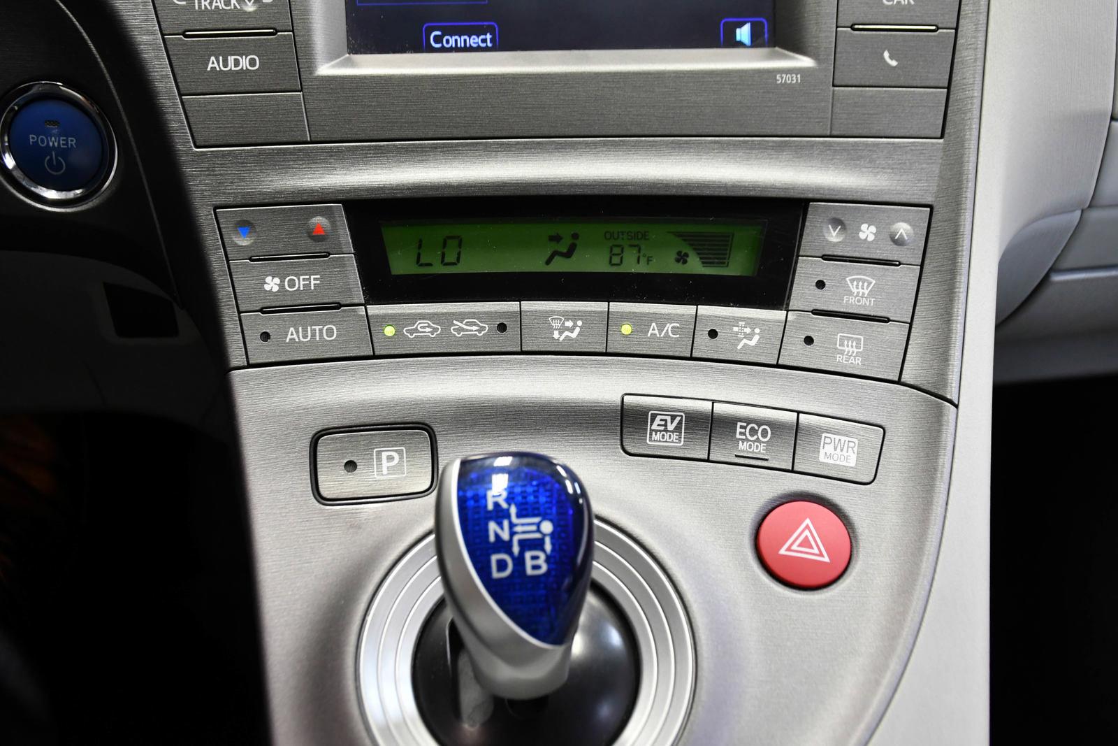 2013 Toyota Prius Vehicle Photo in DALLAS, TX 75235