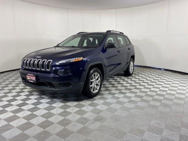 2016 Jeep Cherokee Vehicle Photo in MEDINA, OH 44256-9001