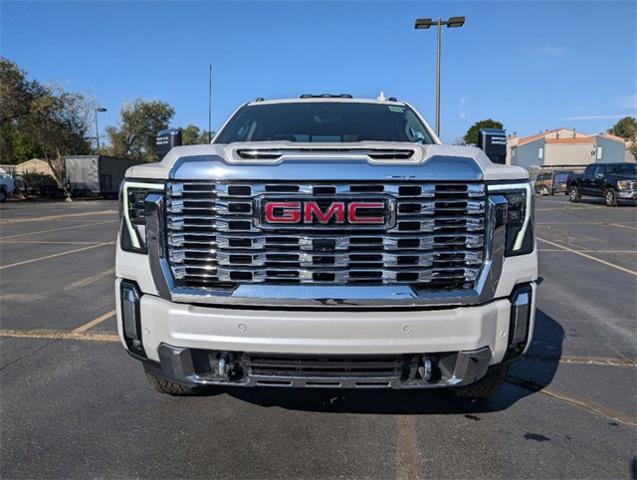 2024 GMC Sierra 3500HD Vehicle Photo in AURORA, CO 80012-4011