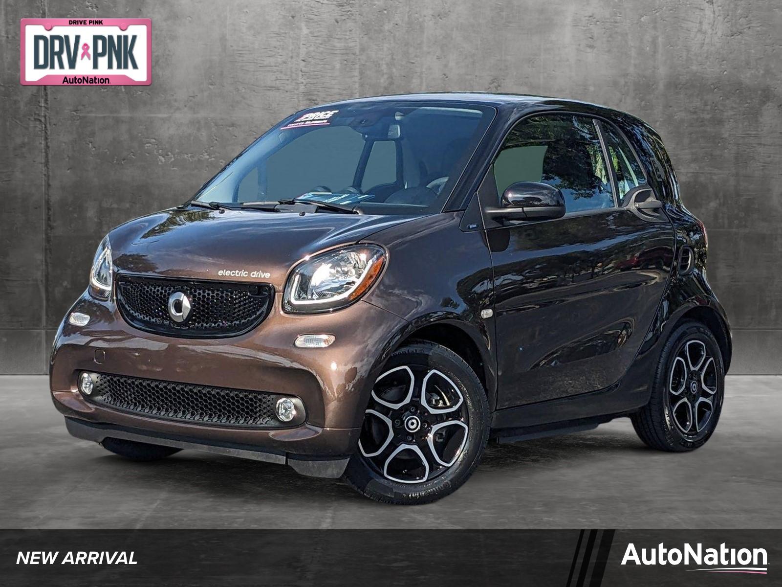 2018 smart fortwo electric drive Vehicle Photo in GREENACRES, FL 33463-3207