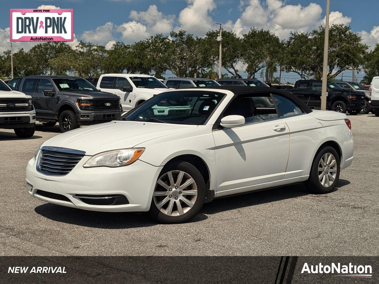 2012 Chrysler 200 Vehicle Photo in St. Petersburg, FL 33713