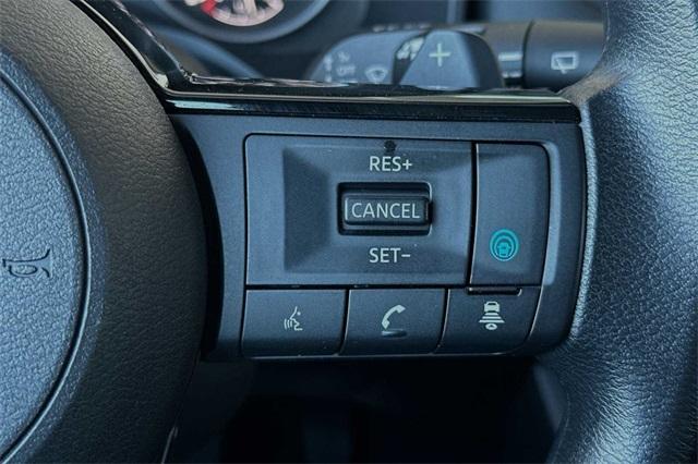 2023 Nissan Rogue Vehicle Photo in ELK GROVE, CA 95757-8703