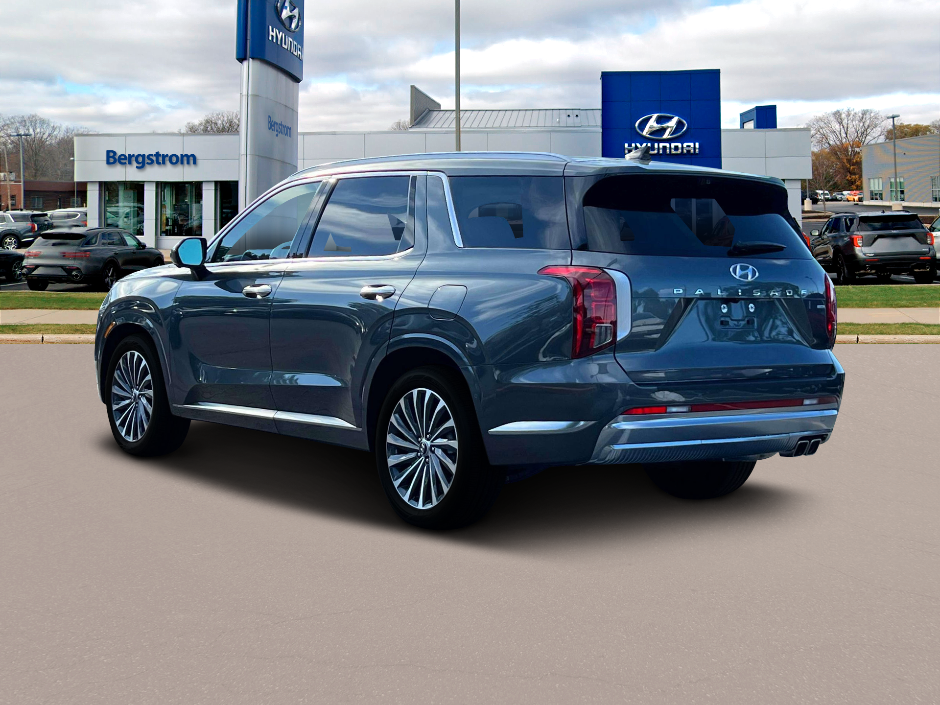 2024 Hyundai PALISADE Vehicle Photo in Green Bay, WI 54304