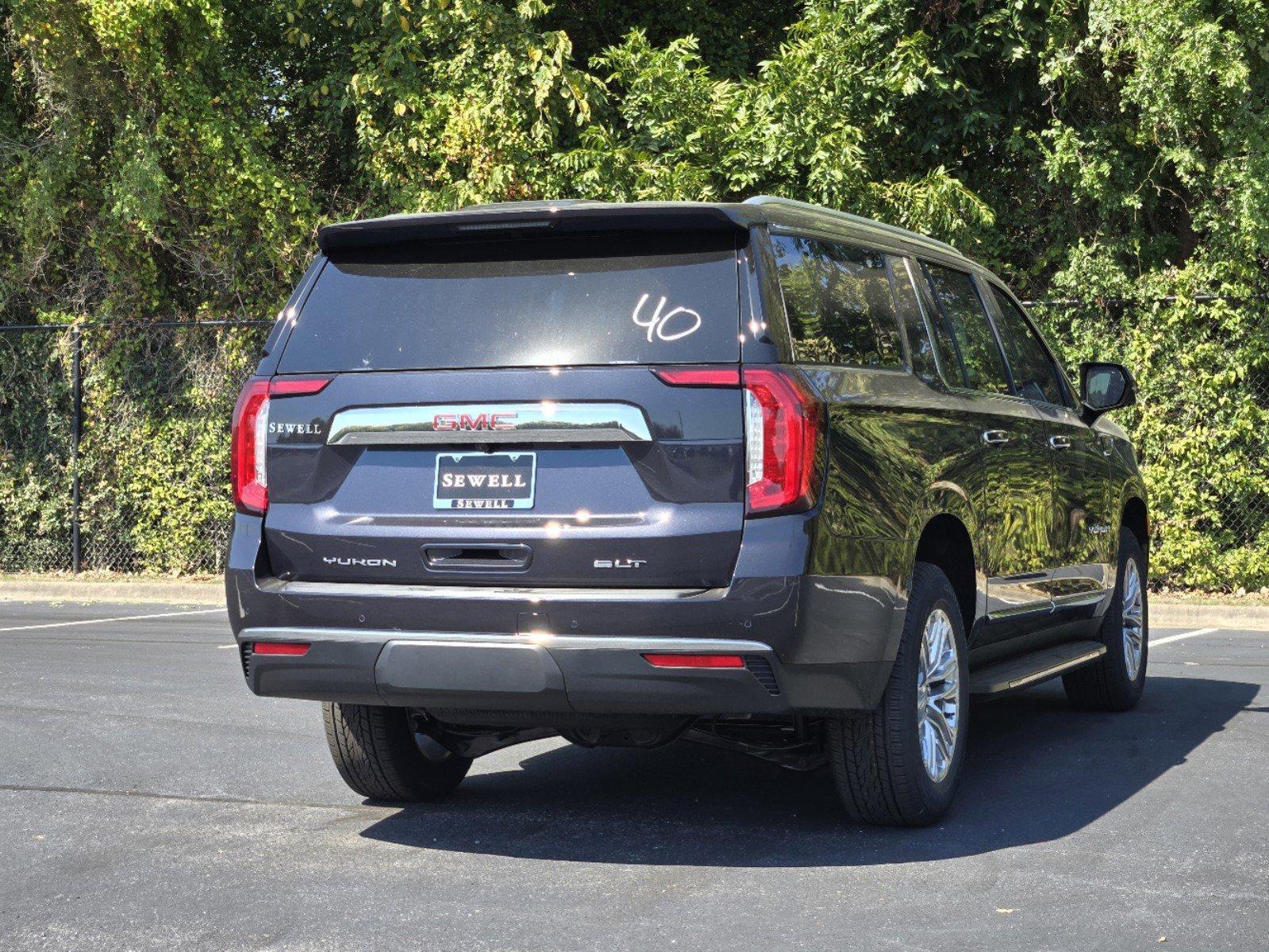 2024 GMC Yukon XL Vehicle Photo in DALLAS, TX 75209-3016