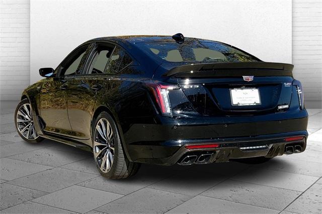 2024 Cadillac CT5-V Vehicle Photo in KANSAS CITY, MO 64114-4545