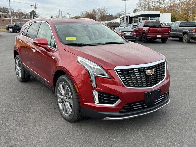 2025 Cadillac XT5 Vehicle Photo in LEOMINSTER, MA 01453-2952