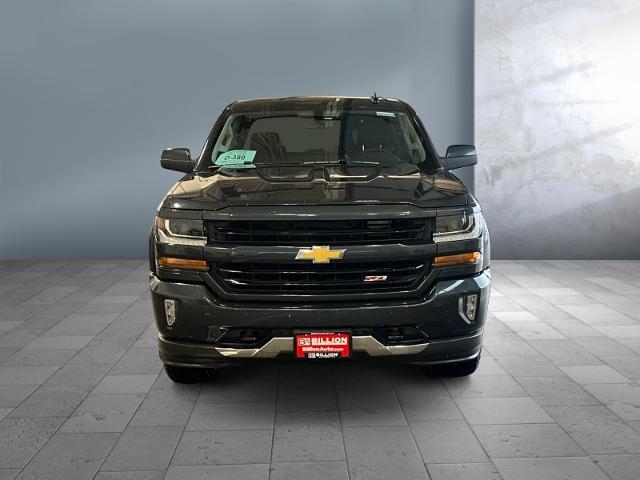 Used 2018 Chevrolet Silverado 1500 LT Z71 with VIN 3GCUKREC4JG255072 for sale in Sioux Falls, SD