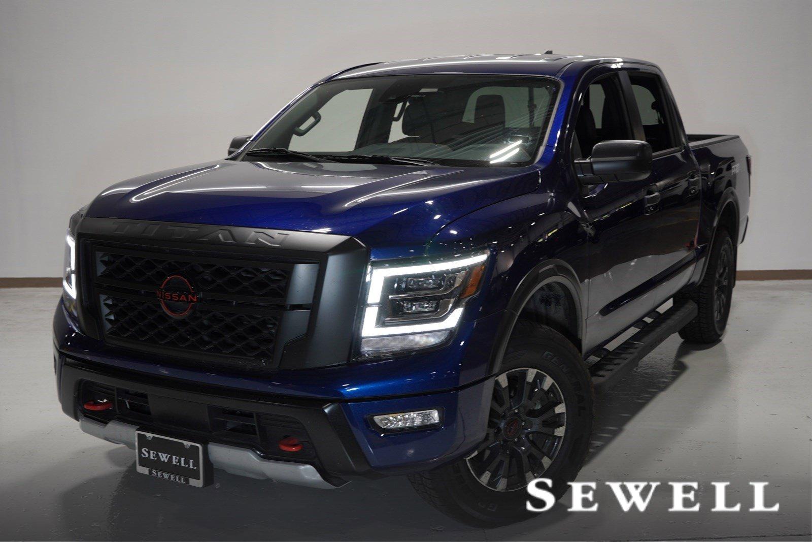 2024 Nissan Titan Vehicle Photo in GRAPEVINE, TX 76051