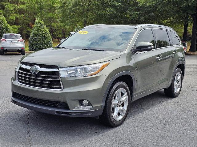 2016 Toyota Highlander Vehicle Photo in Auburn, AL 36832-6638