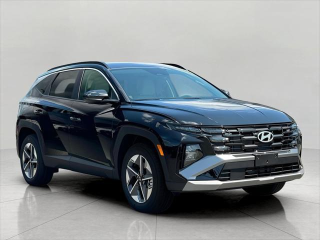 2025 Hyundai TUCSON Vehicle Photo in Green Bay, WI 54304