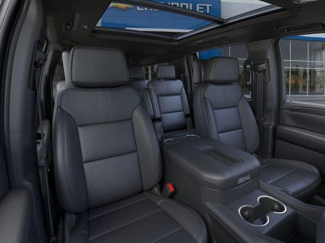 2024 Chevrolet Suburban Vehicle Photo in RIVERSIDE, CA 92504-4106