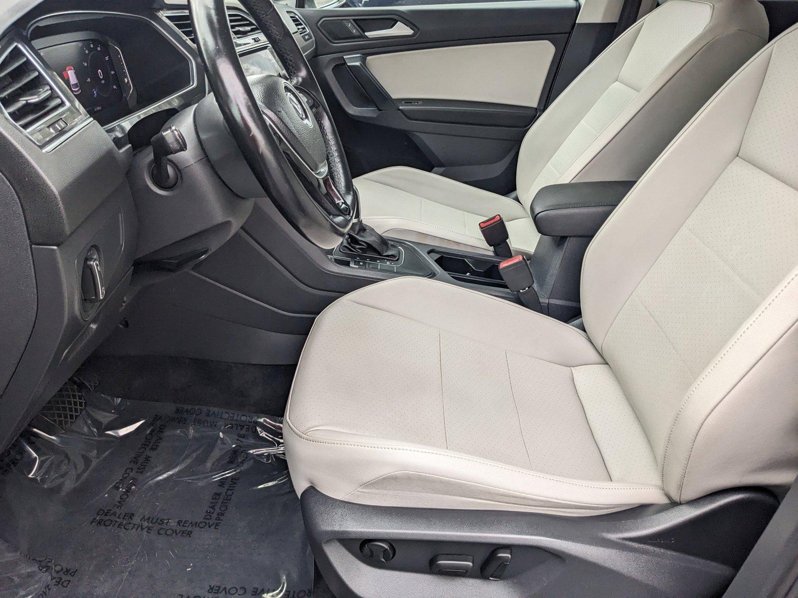 2019 Volkswagen Tiguan Vehicle Photo in GREENACRES, FL 33463-3207