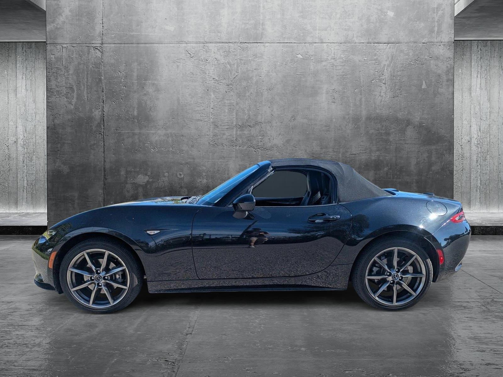 2016 Mazda MX-5 Miata Vehicle Photo in Sarasota, FL 34231