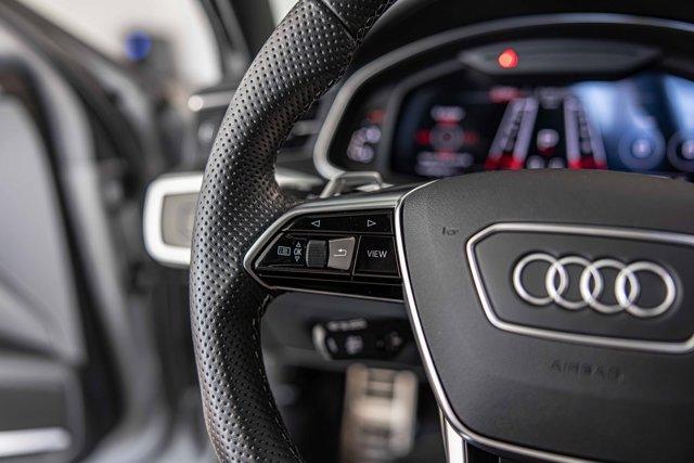 2023 Audi RS 6 Avant Vehicle Photo in Plainfield, IL 60586