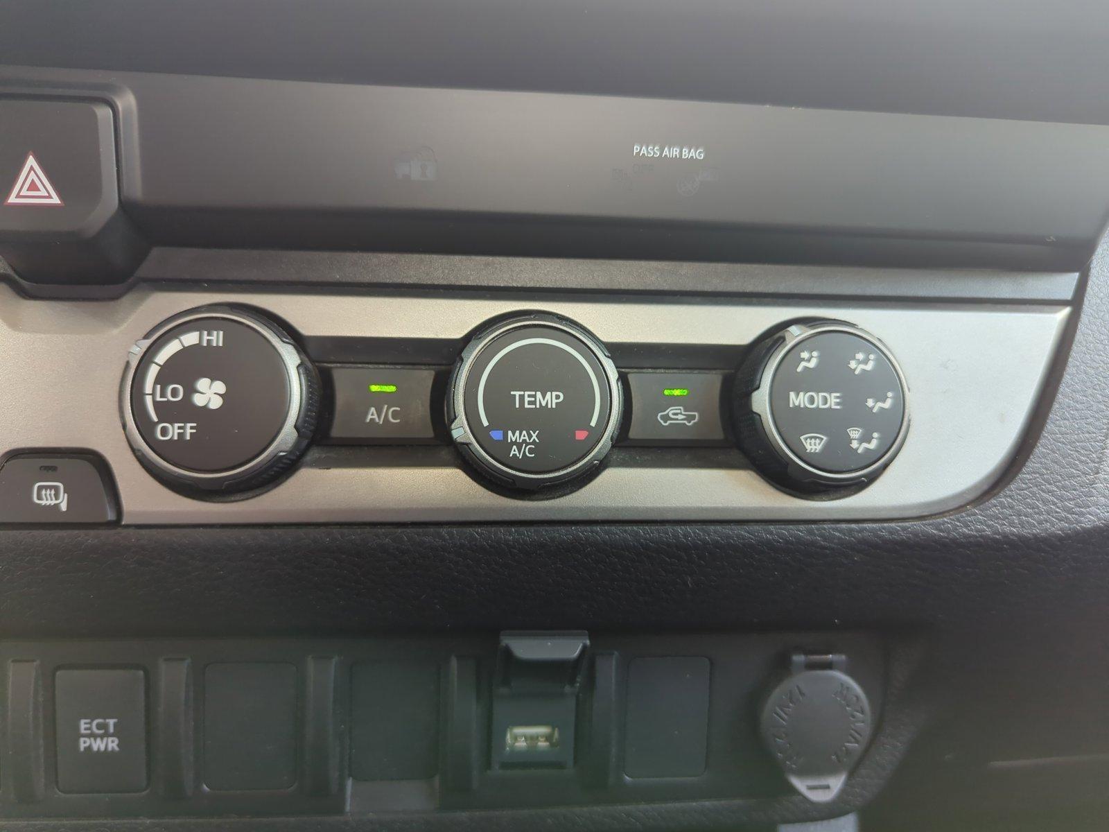 2022 Toyota Tacoma 2WD Vehicle Photo in Ft. Myers, FL 33907