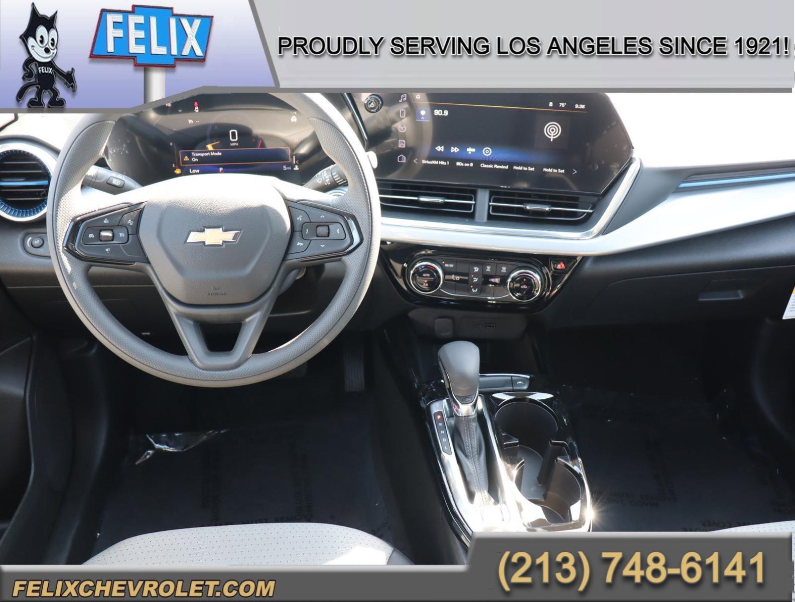 2025 Chevrolet Trax Vehicle Photo in LOS ANGELES, CA 90007-3794