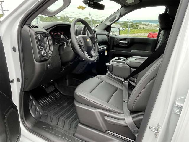 2024 Chevrolet Silverado 1500 Vehicle Photo in ALCOA, TN 37701-3235