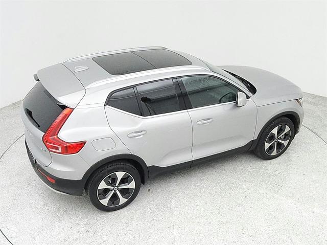 2023 Volvo XC40 Vehicle Photo in Grapevine, TX 76051