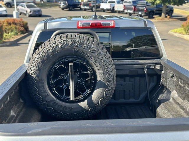 2024 Chevrolet Colorado Vehicle Photo in NEWBERG, OR 97132-1927